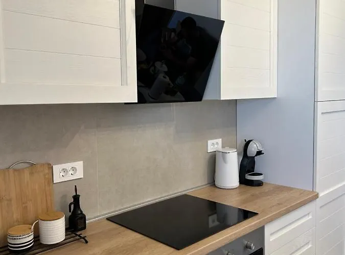 Zio Nino Apartment Sutomiscica